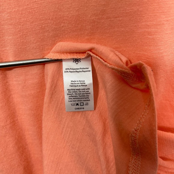 Harmony & Balance tangerine open back tee - Picture 4 of 5